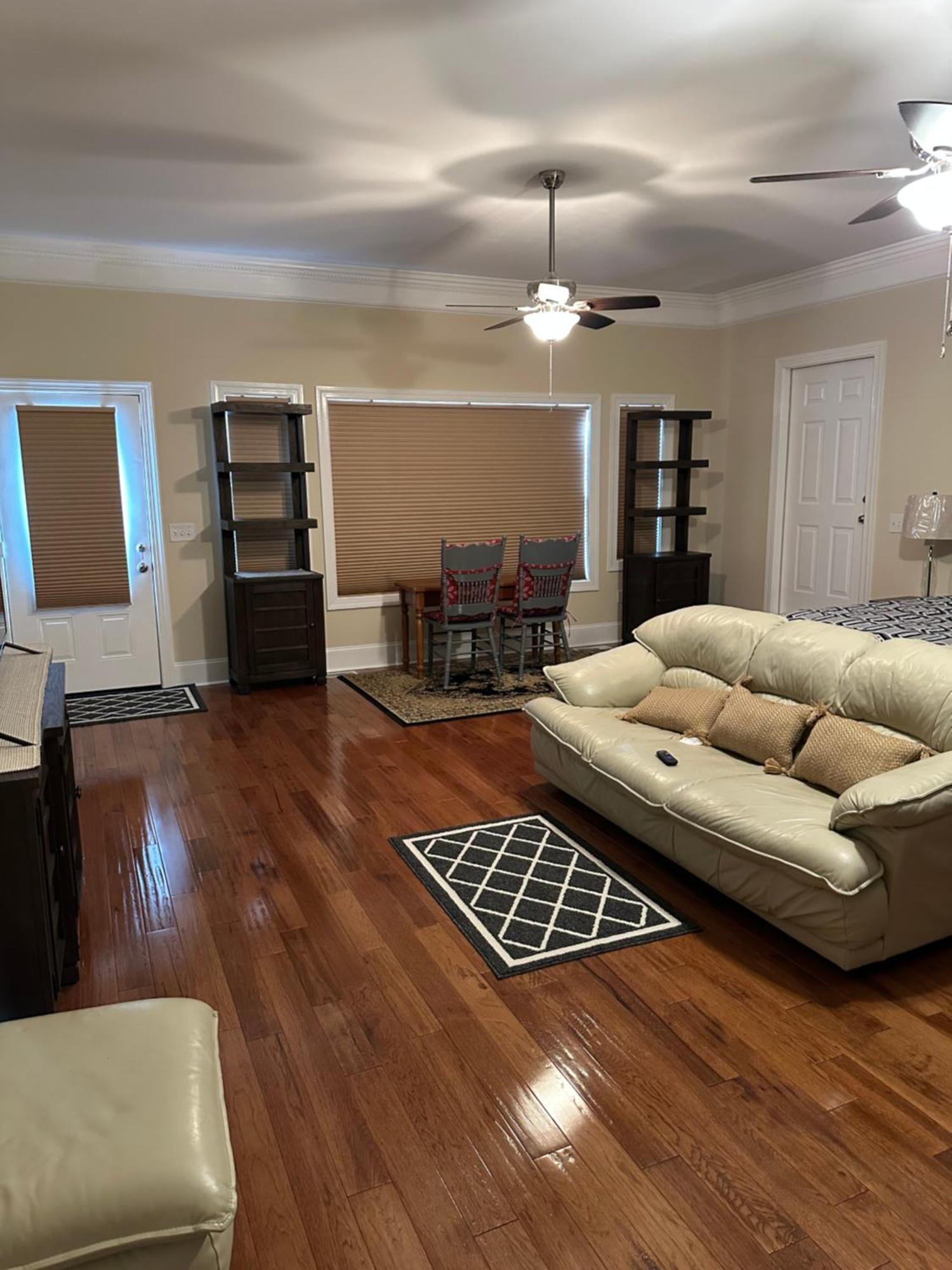 Moorefield Suites Greensboro East ماكلينزفيل المظهر الخارجي الصورة
