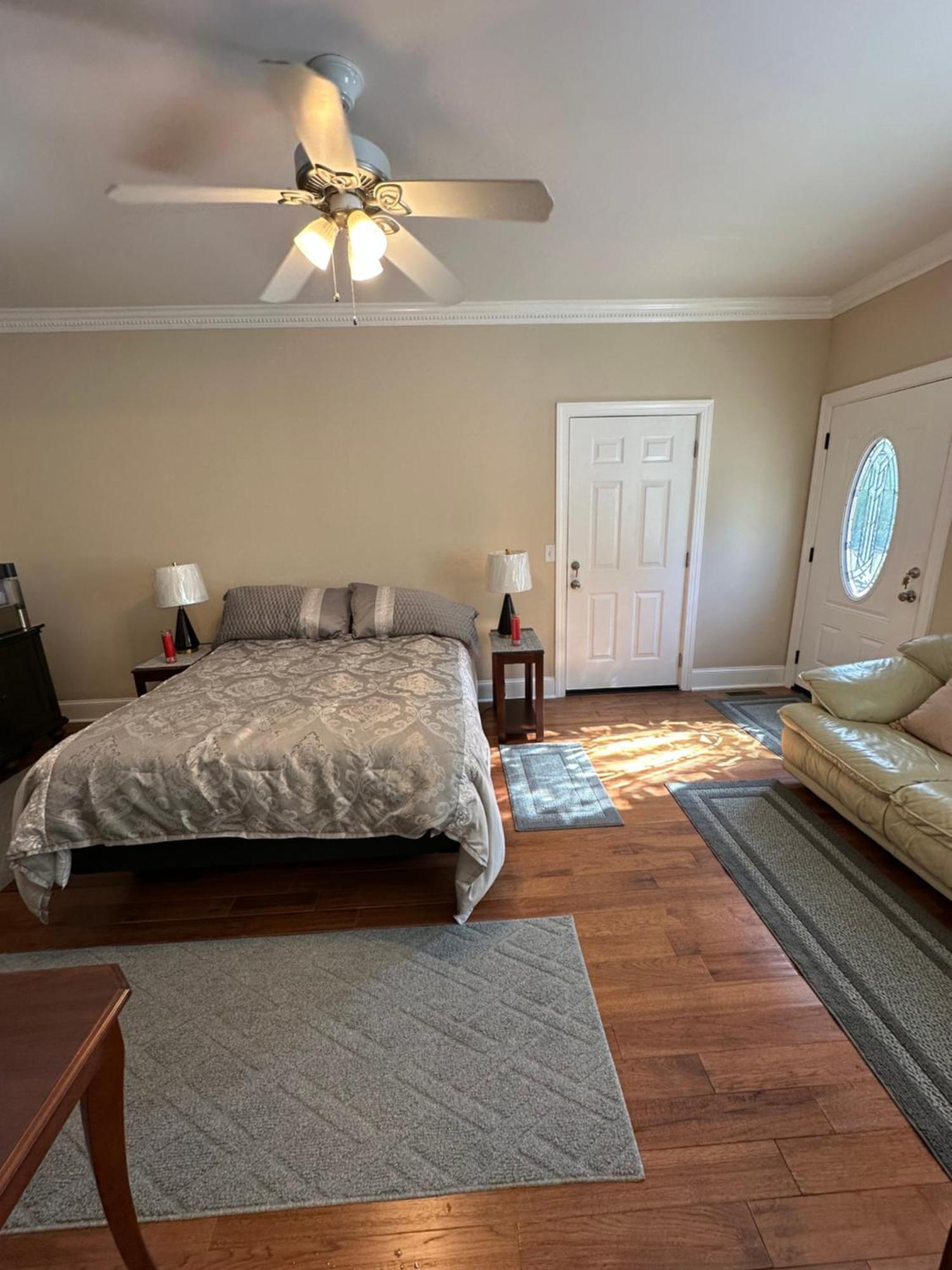 Moorefield Suites Greensboro East ماكلينزفيل المظهر الخارجي الصورة