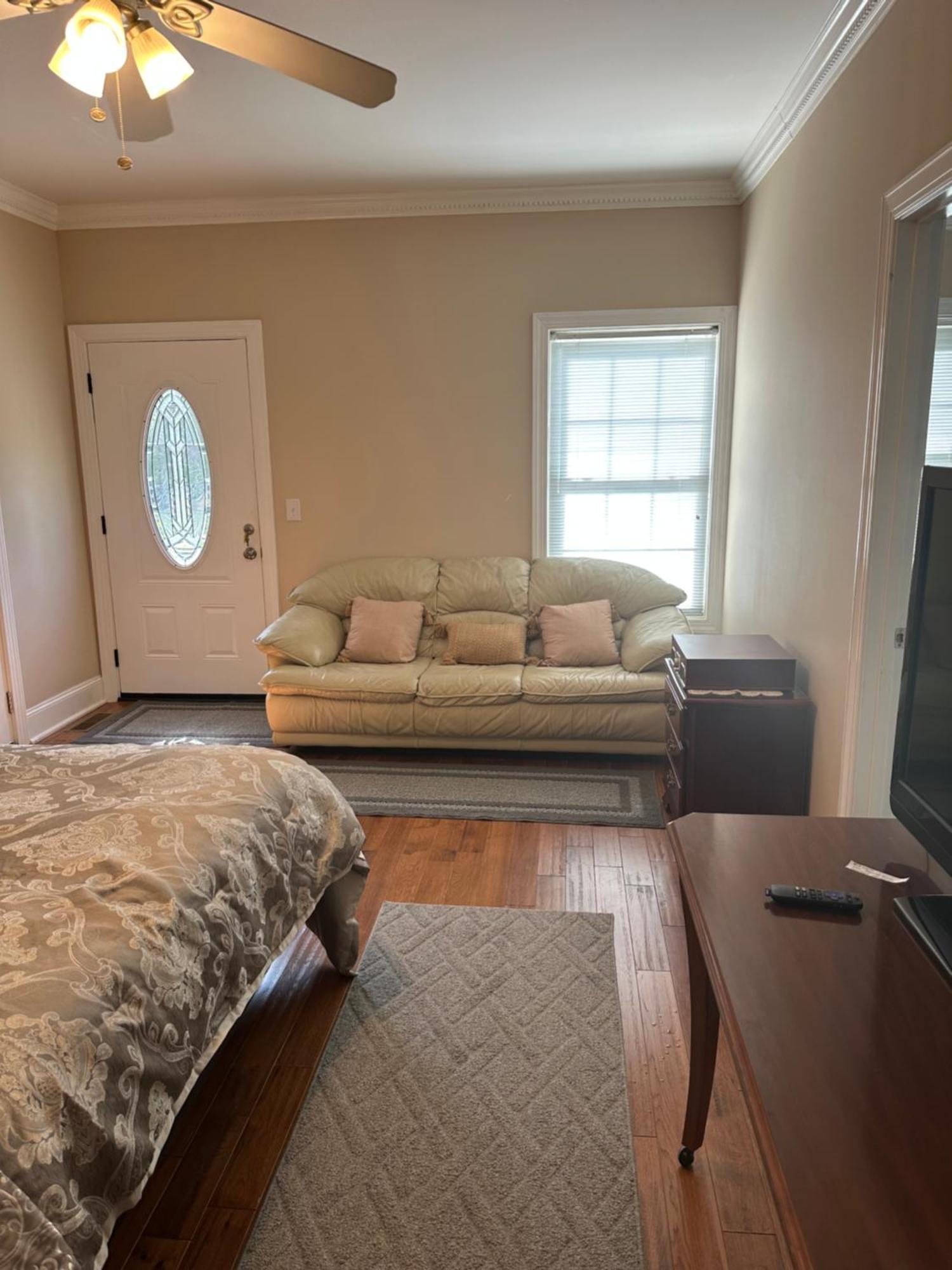 Moorefield Suites Greensboro East ماكلينزفيل المظهر الخارجي الصورة